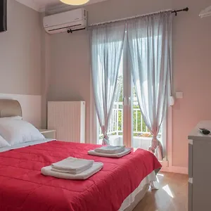  Appartement Modern Style Near The Train Station Griekenland